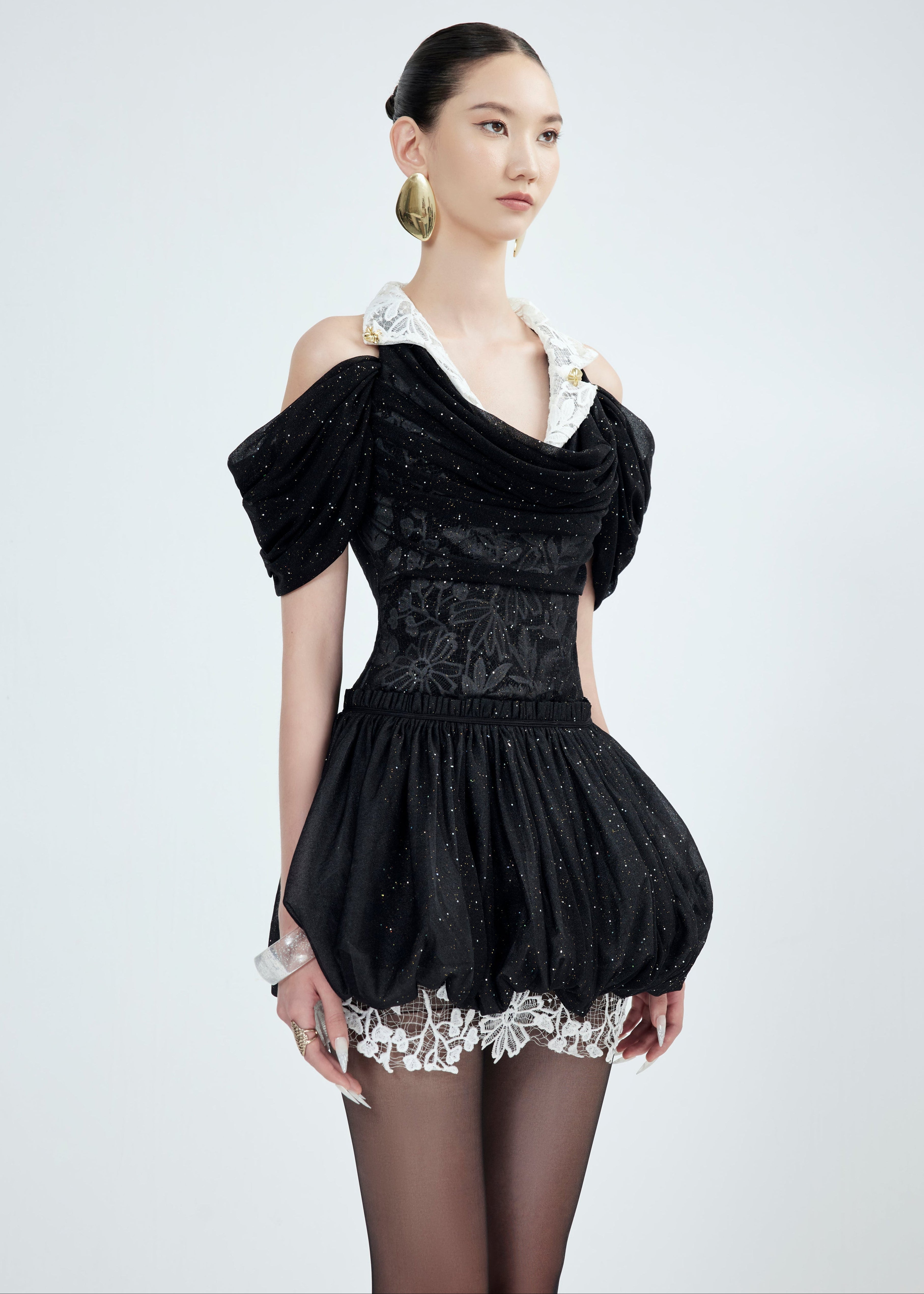 LACE BLOOM dress